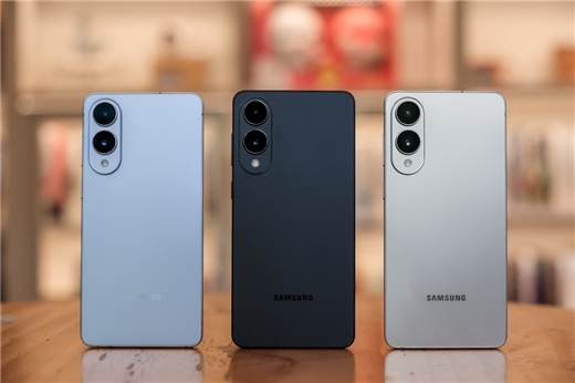 选购Galaxy S25系列可享多重好礼j9九游会俱乐部登录入口三星商城年中送惊喜(图8) 选购Galaxy S25系列可享多重好礼j9九游会俱乐部登录入口三星商城年中送惊喜(图8)